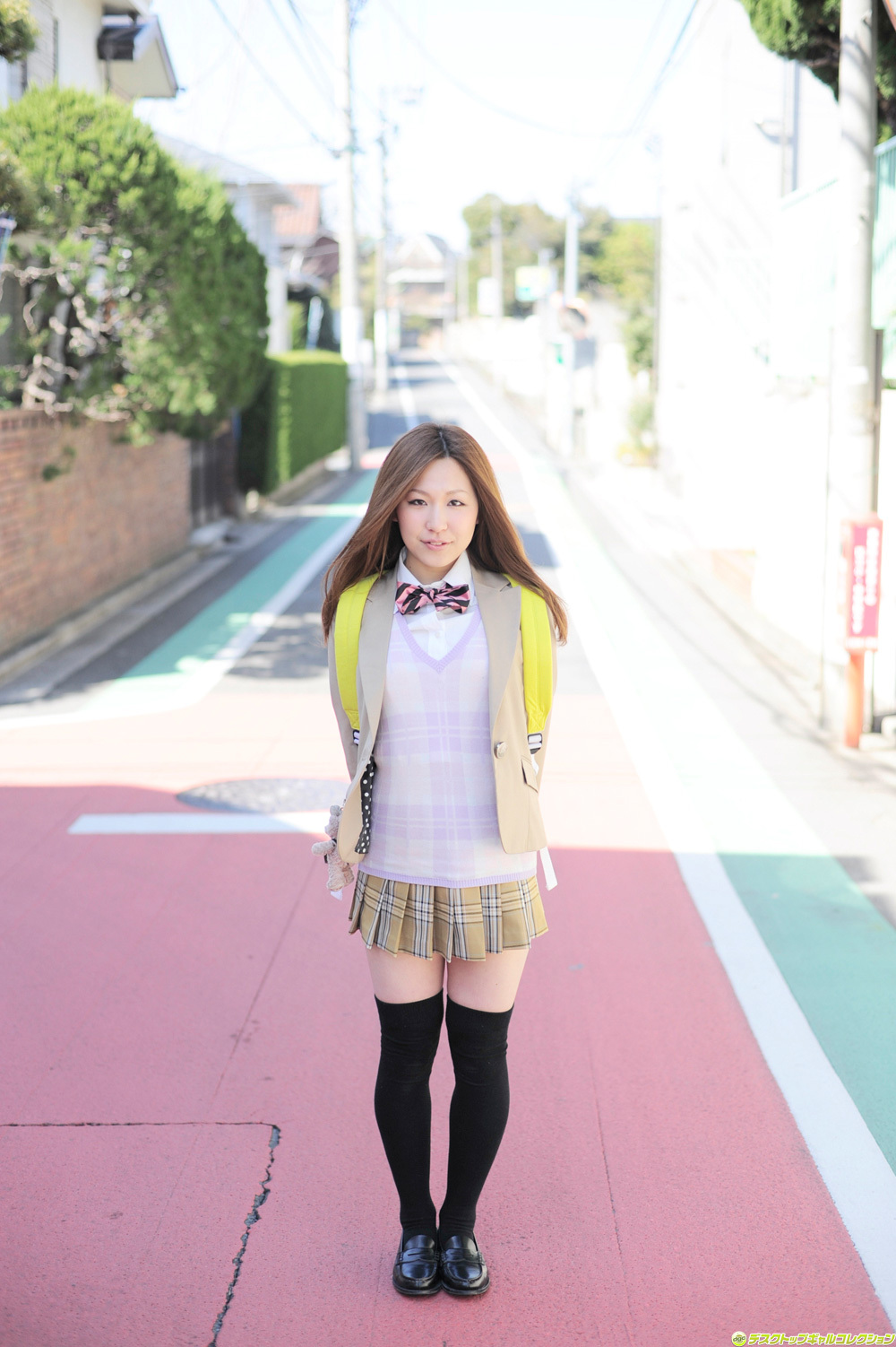 神咲みゆ Miyu Kanzaki 制服美少女天國 [DGC] 2011年07月號 No.962